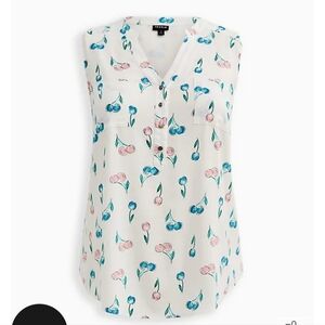 🆕️🍒CHERRY PULLOVER TANK - TEXTURED STRETCH WOVEN🍒